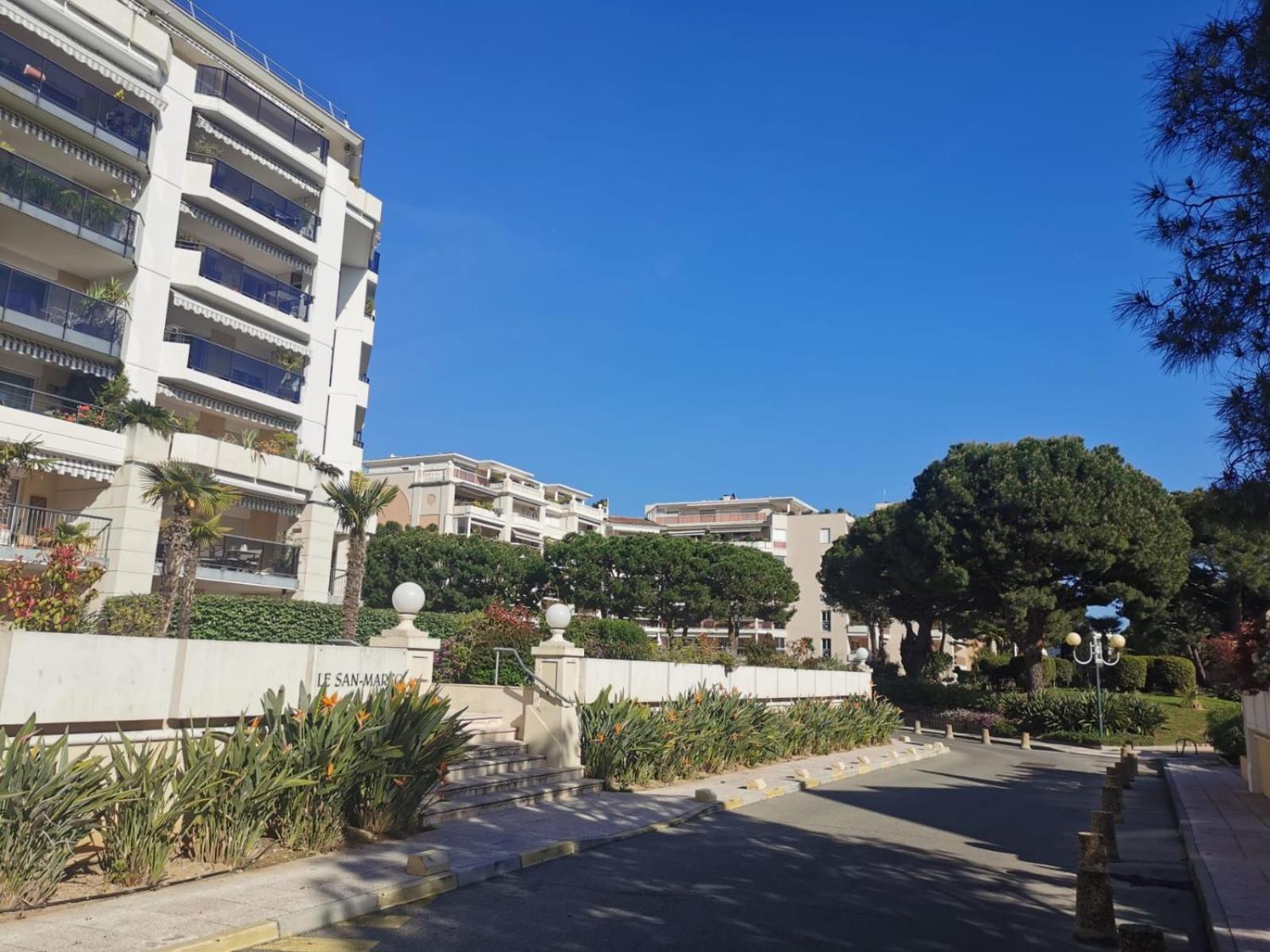 Lido, Private Apartment Seaside, Parking, Swimming Pool カーニュ・シュル・メール エクステリア 写真
