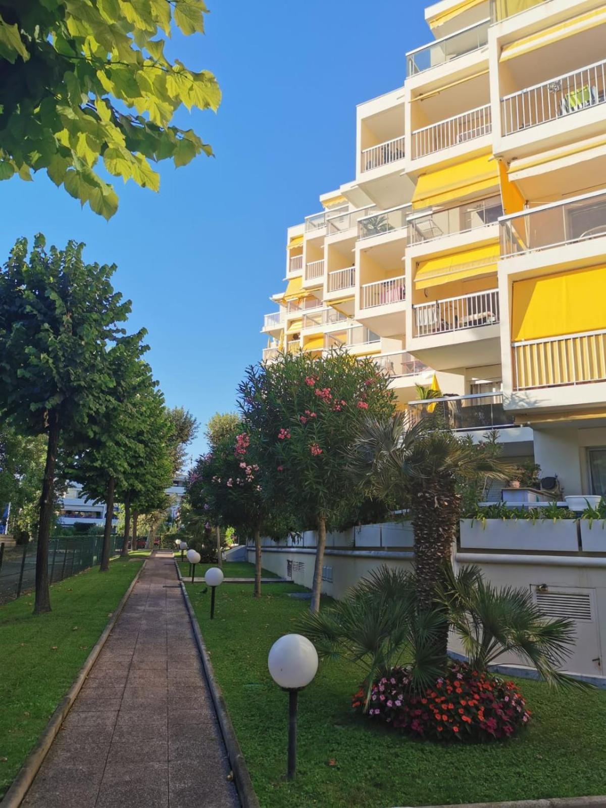 Lido, Private Apartment Seaside, Parking, Swimming Pool カーニュ・シュル・メール エクステリア 写真
